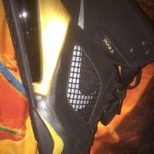 Jordan Mars 270 Black and Gold